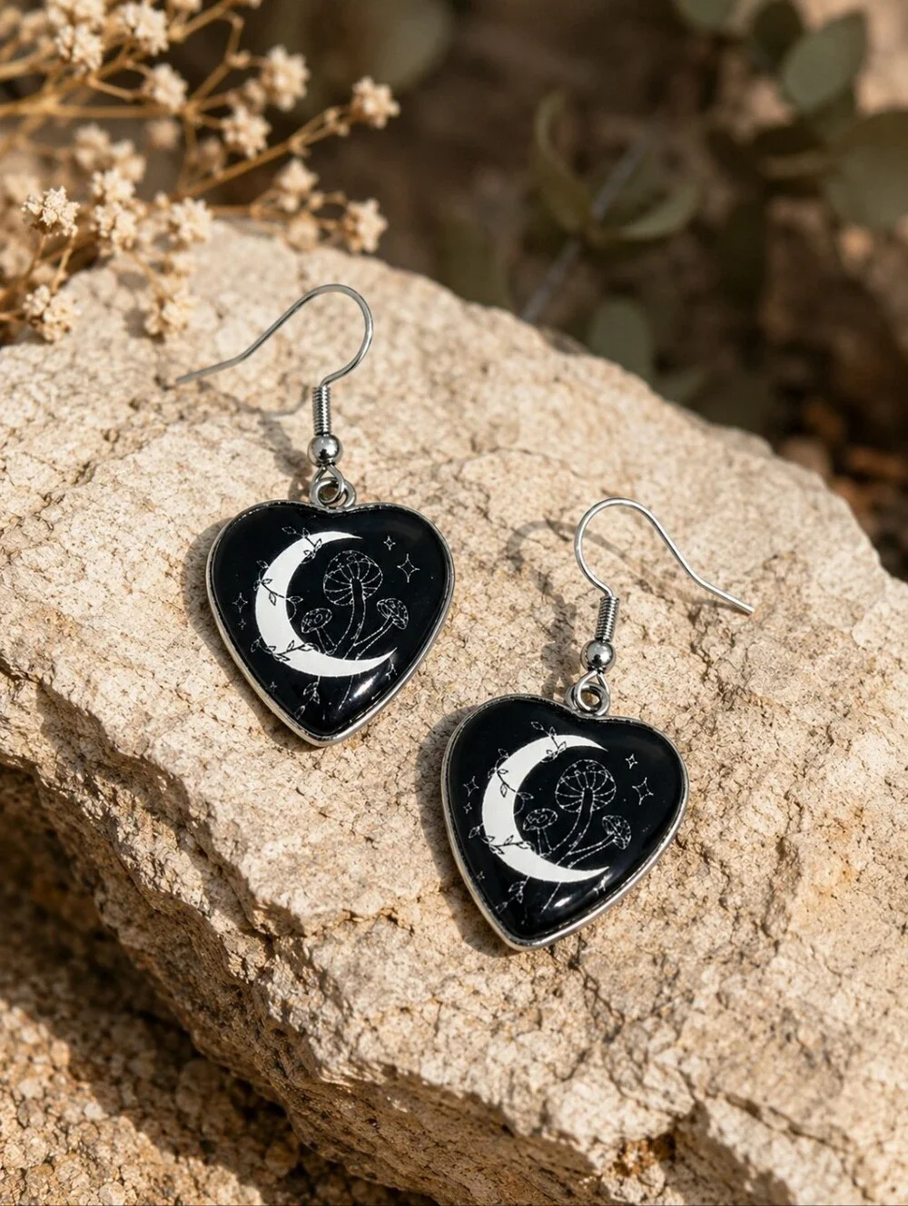 Heart Shaped‎ Crescent Moon Mushroom Fashion Earrings NEW Black & White Jewelry